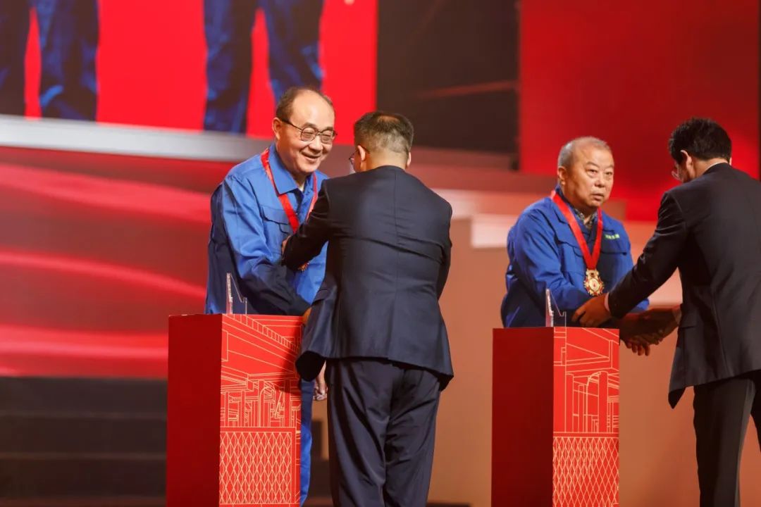 河南建筑产业发展论坛暨河南亚新注册成立70周年庆祝大会圆满举行(图24) 图片